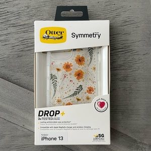 Otterbox Clear Pressed Flower Case for iPhone 13